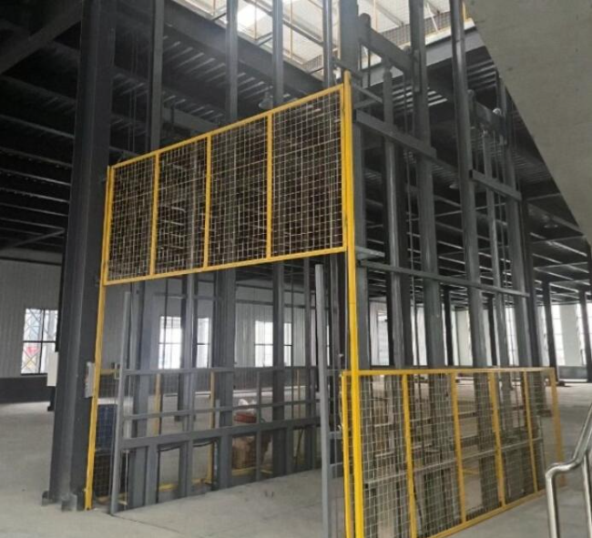 工布江达请详细介绍一下货梯安装在室外的维护方法